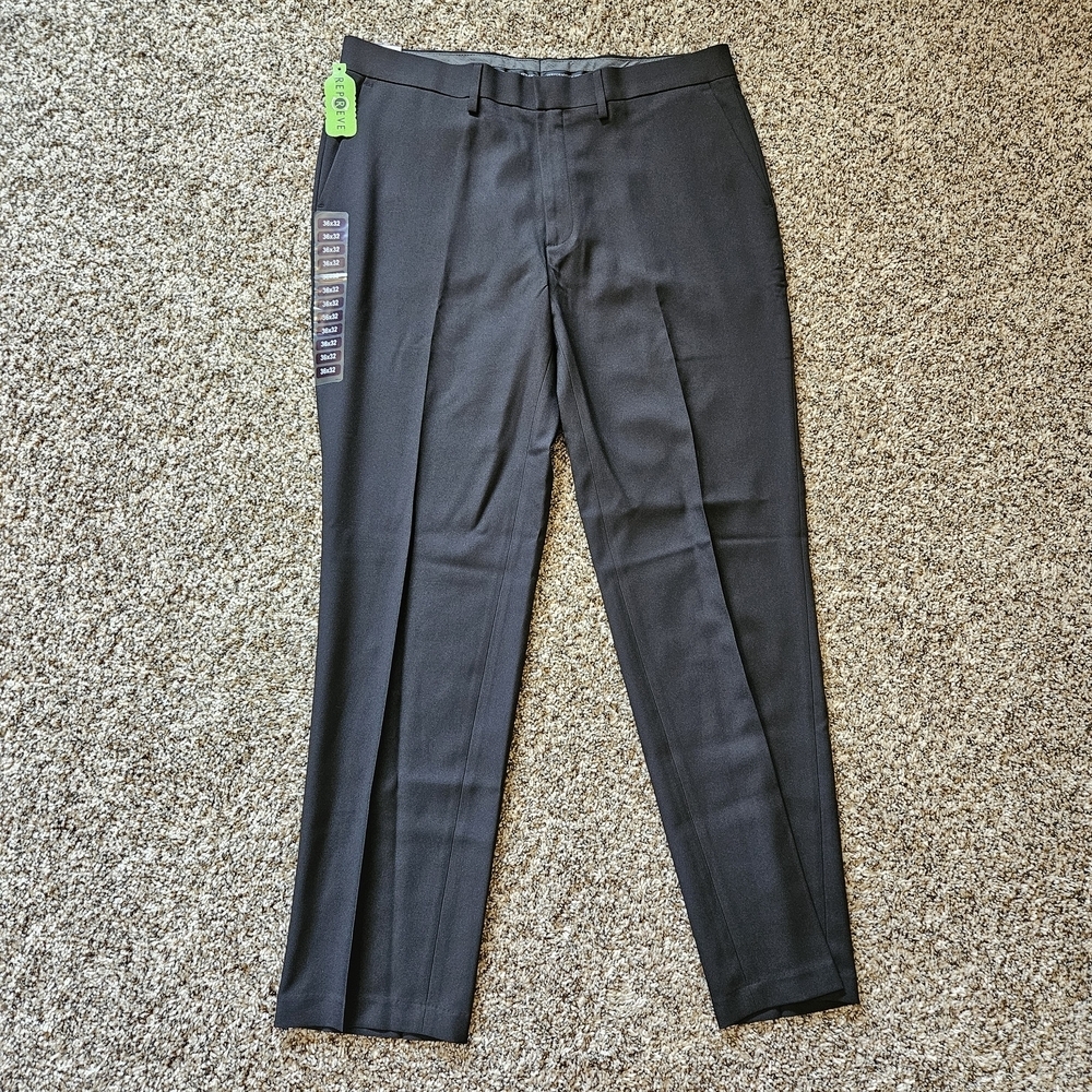 Haggar Straight Fit Black Dress Pants 36w X 32L